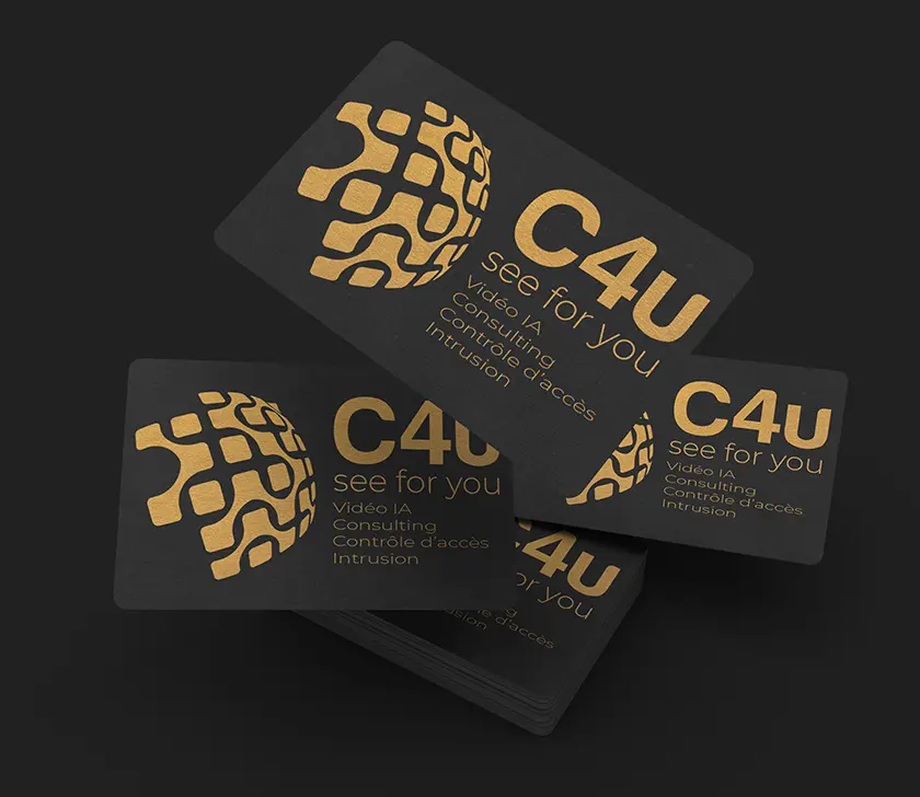 Cartes de visite C4U : logo doré sur fond noir