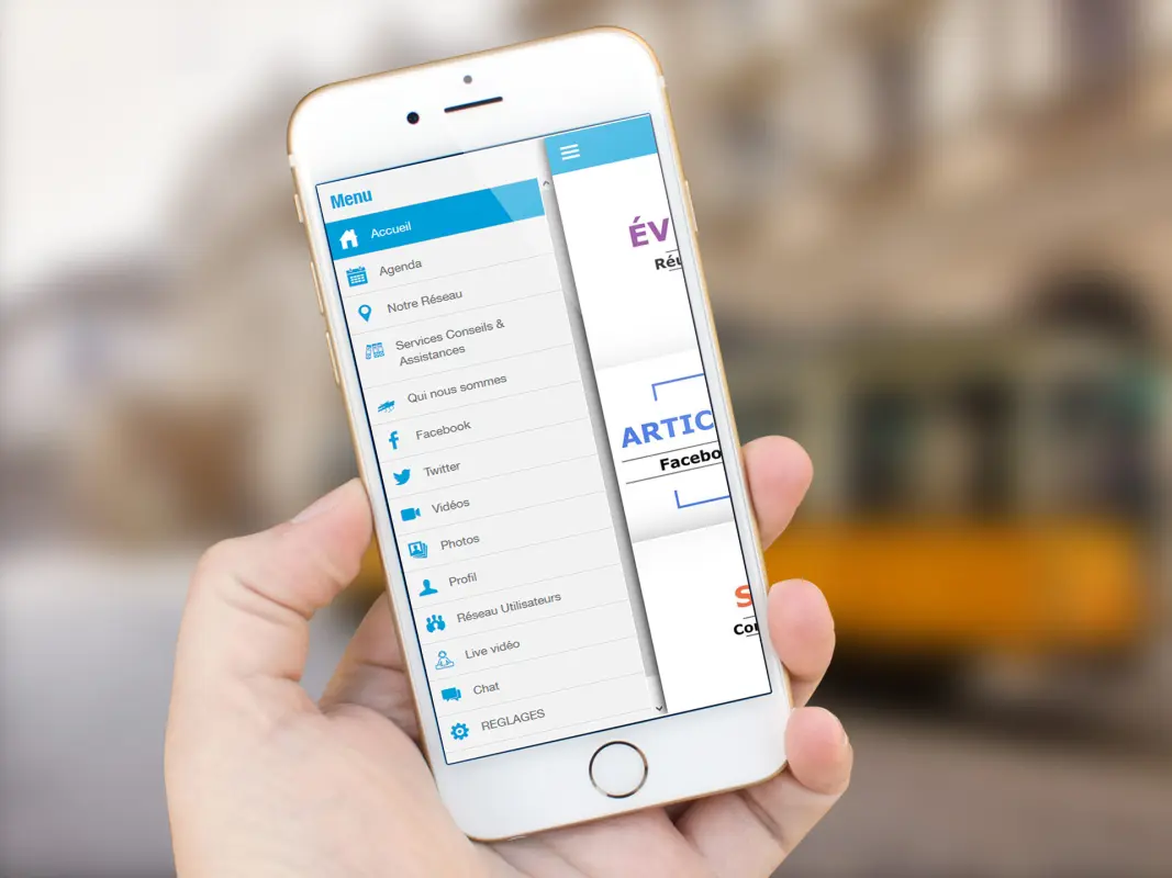 Menu de l'application M93+94 : agenda, services, réseaux sociaux